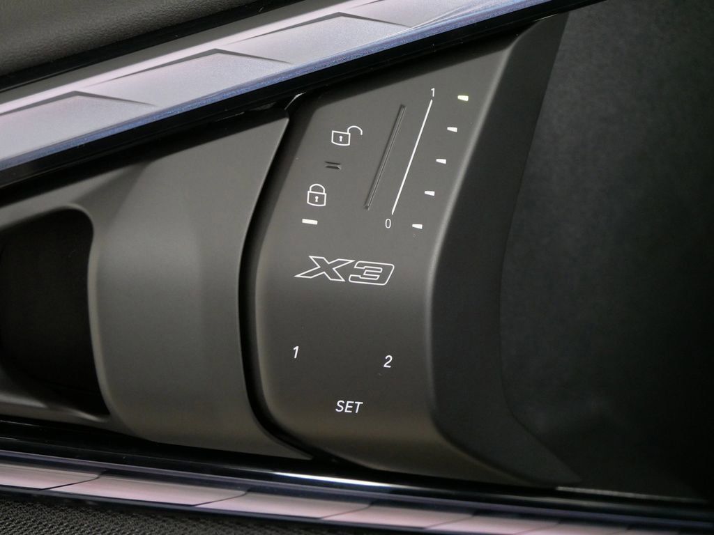 Thumbnail: 2025 BMW X3 - 37