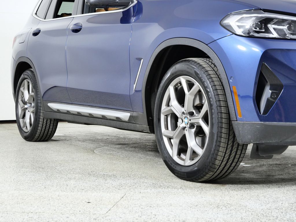 Thumbnail: 2024 BMW X3 - 8