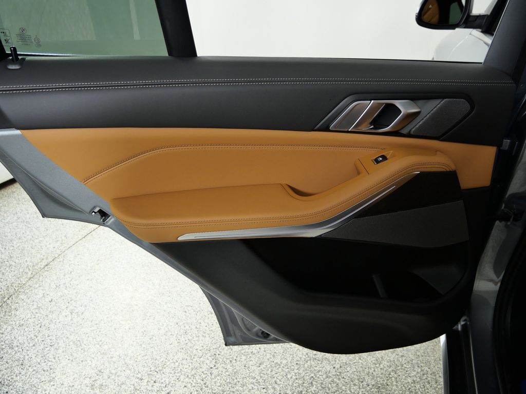 Thumbnail: 2026 BMW X5 - 31