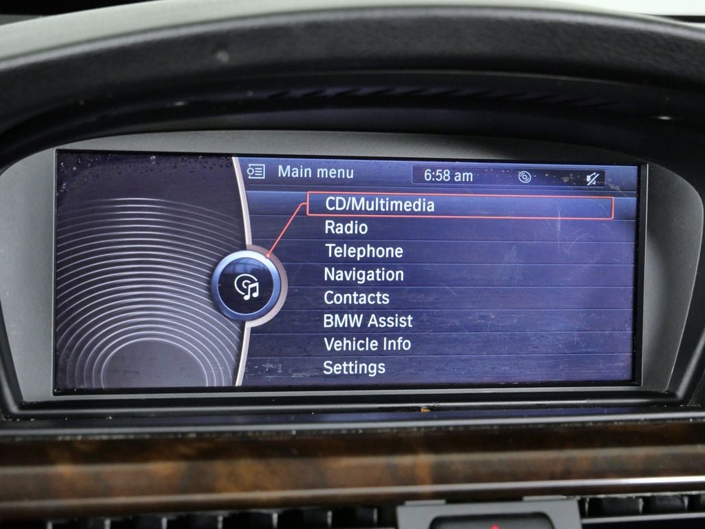 Thumbnail: 2011 BMW 3 Series - 38