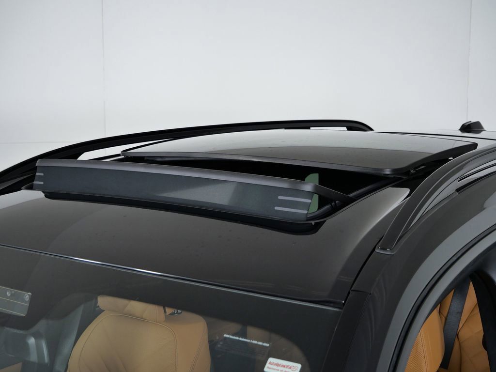 Thumbnail: 2026 BMW X7 - 20