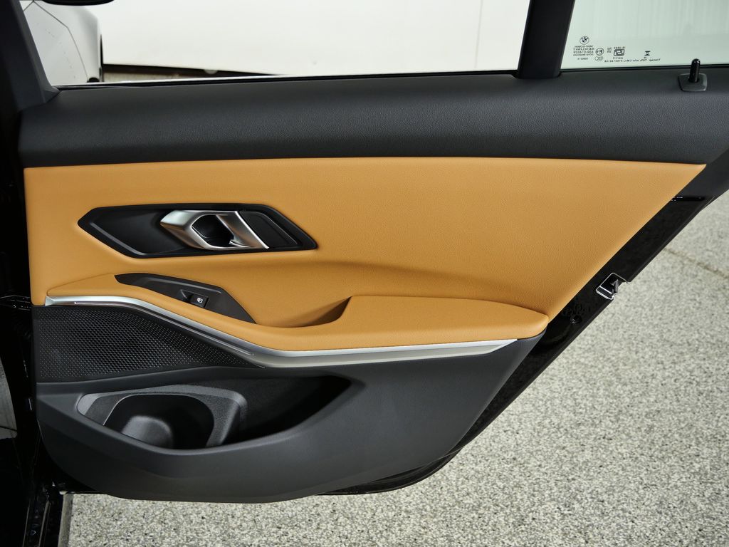 Thumbnail: 2026 BMW 3 Series - 24