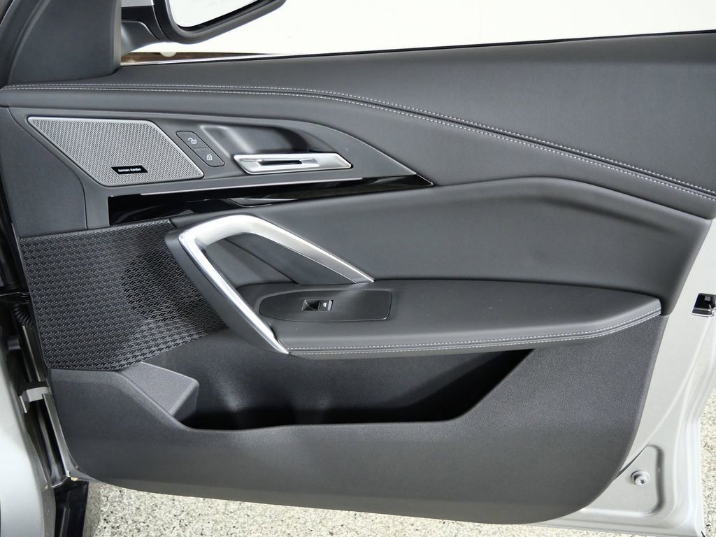 Thumbnail: 2026 BMW X1 - 21