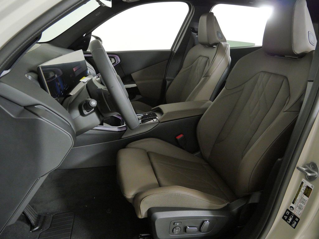 Thumbnail: 2026 BMW X3 - 34