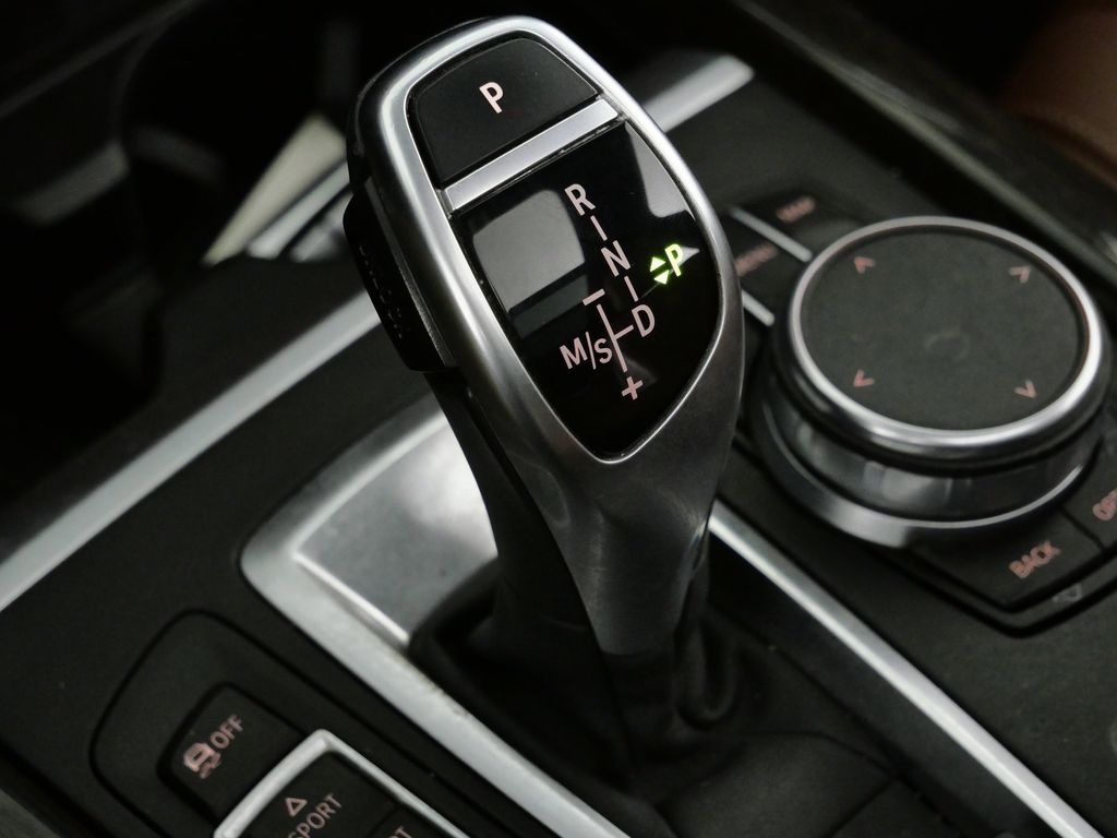 Thumbnail: 2018 BMW X5 - 48