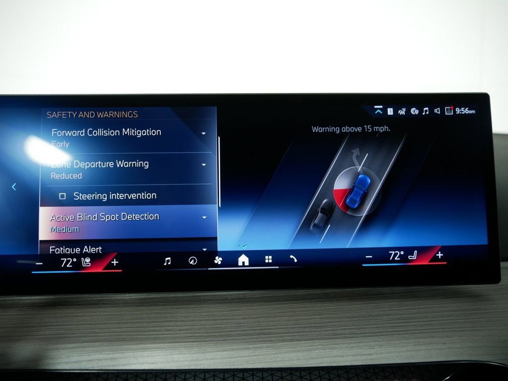 Thumbnail: 2025 BMW 4 Series - 45