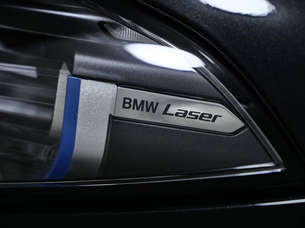 Thumbnail: 2026 BMW 8 Series - 5