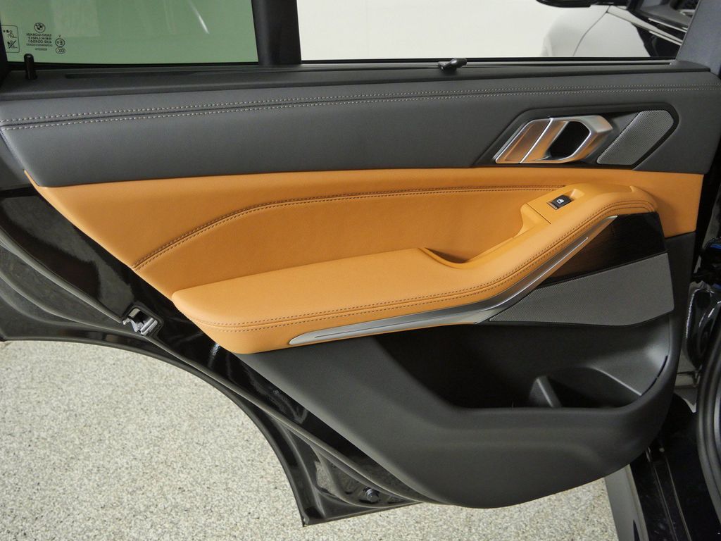 Thumbnail: 2026 BMW X5 - 31