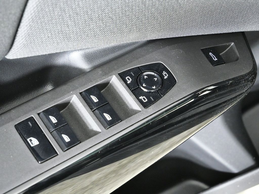 Thumbnail: 2026 BMW X3 - 35