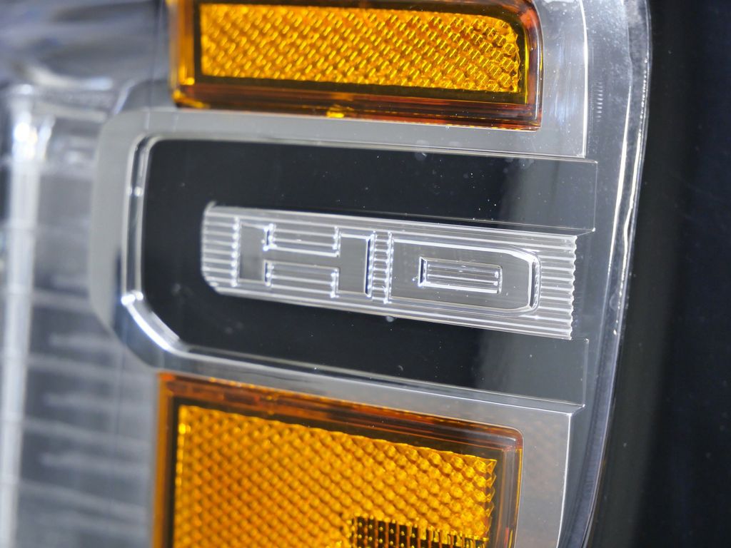 Thumbnail: 2022 GMC Sierra 2500 - 5