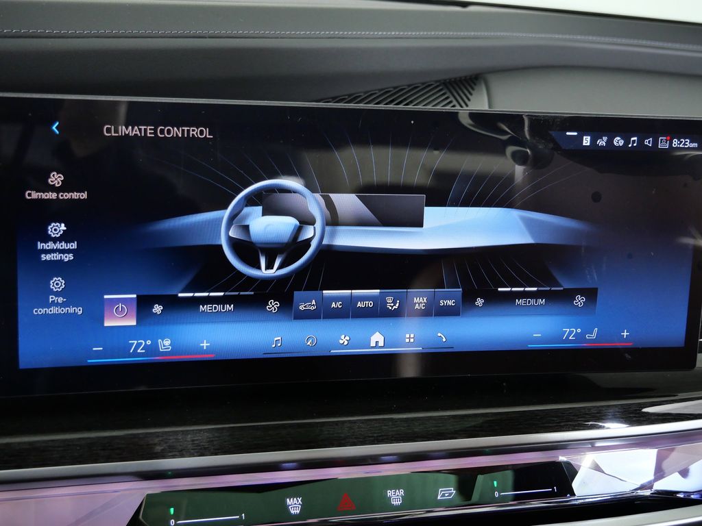 Thumbnail: 2026 BMW 7 Series - 44