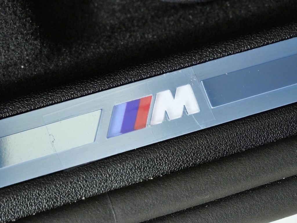 Thumbnail: 2026 BMW X6 - 23