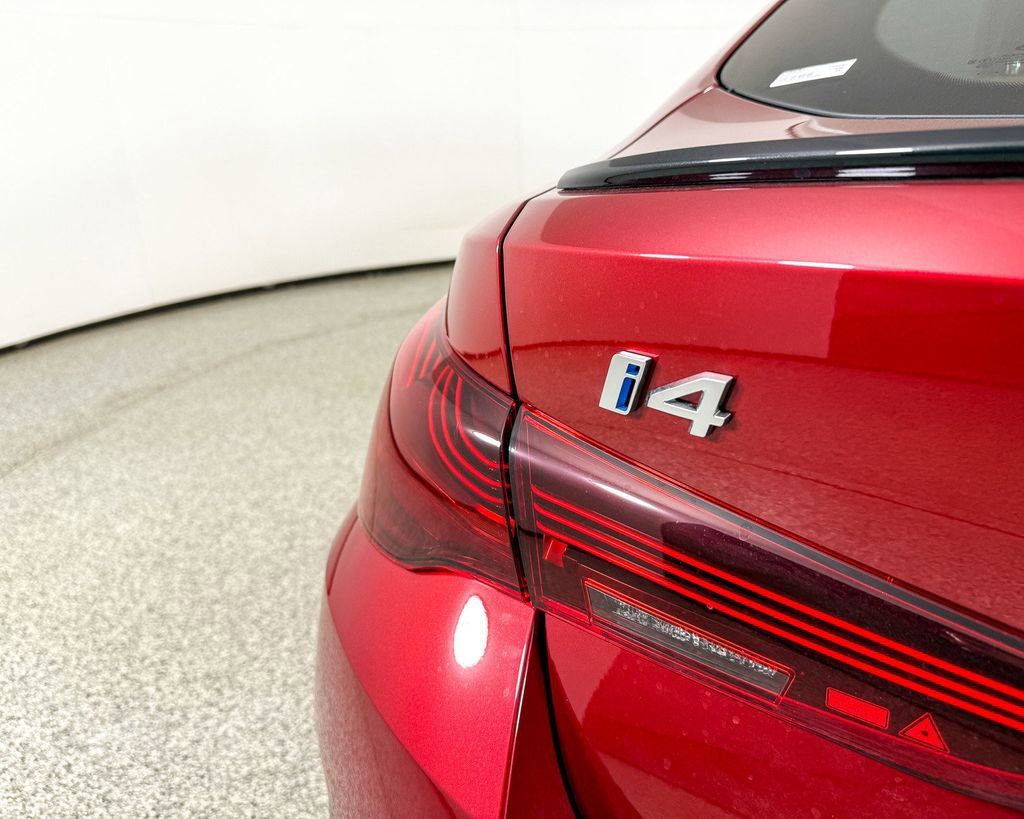 Thumbnail: 2025 BMW i4 - 16