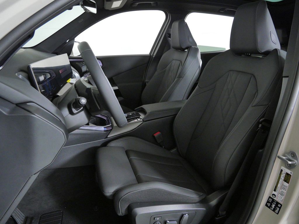 Thumbnail: 2026 BMW X3 - 34