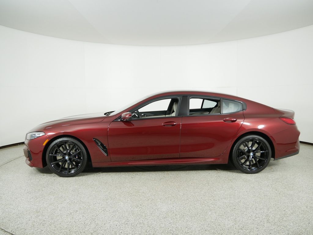 2022 BMW 8 Series M850i xDrive 17