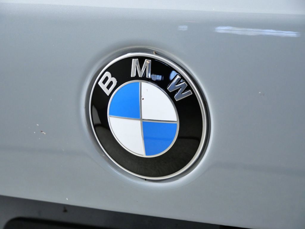 Thumbnail: 2026 BMW X5 - 13