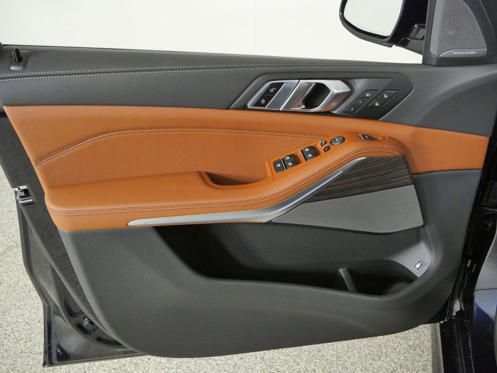 Thumbnail: 2026 BMW X5 - 34