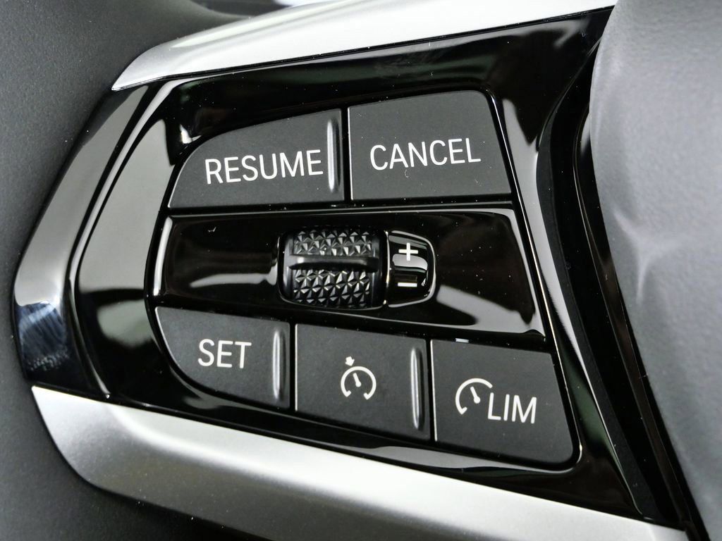 Thumbnail: 2026 BMW 3 Series - 40