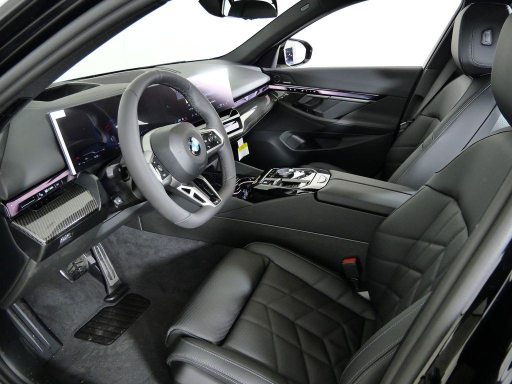 Thumbnail: 2026 BMW 5 Series - 33