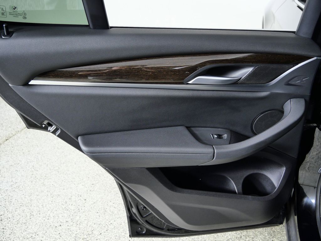 Thumbnail: 2022 BMW X3 - 29