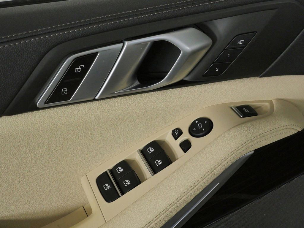 Thumbnail: 2021 BMW X5 - 36