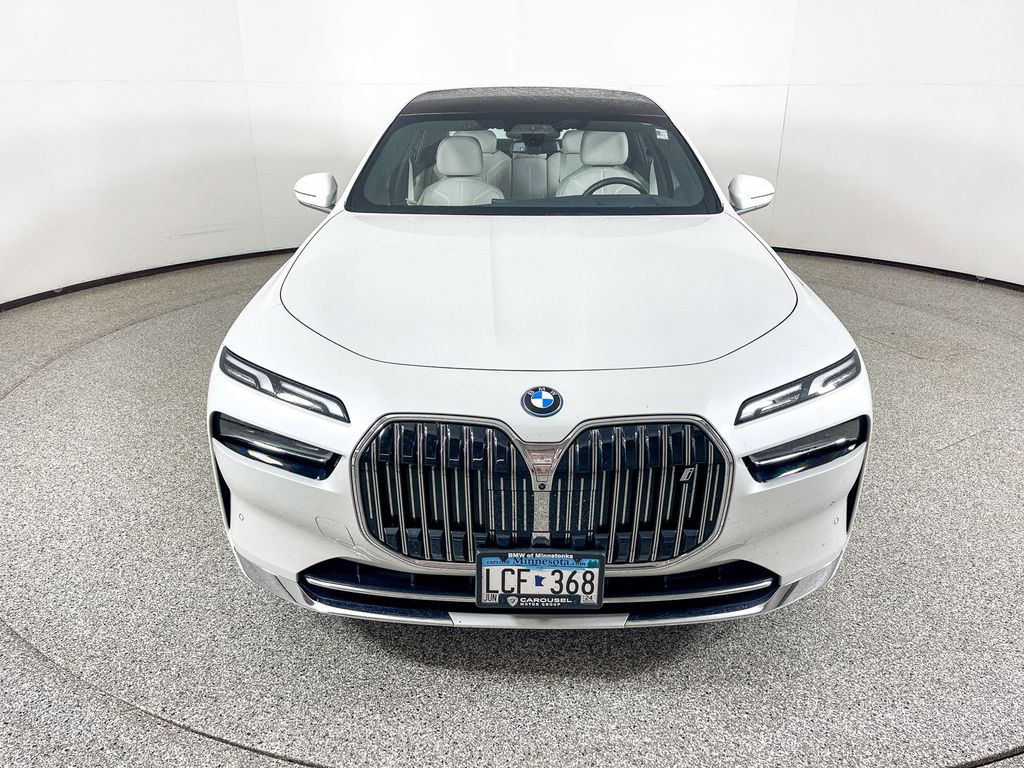 Thumbnail: 2023 BMW i7 - 8
