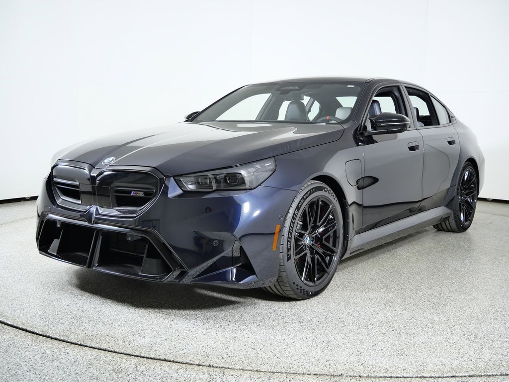 Thumbnail: 2026 BMW M5 - 1