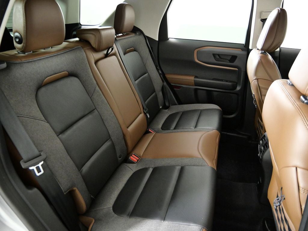 Thumbnail: 2021 Ford Bronco Sport - 26