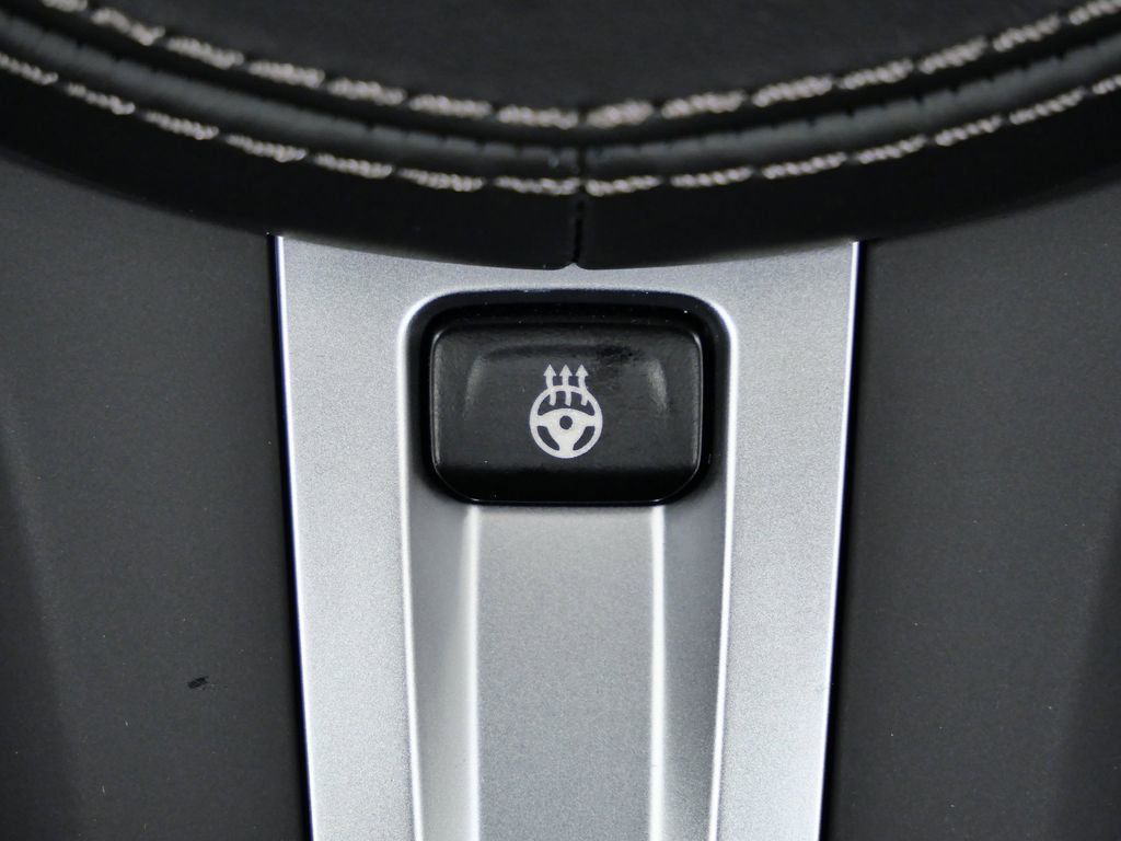 Thumbnail: 2026 BMW 8 Series - 43