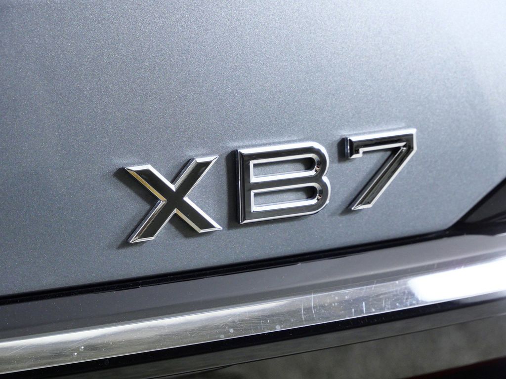 Thumbnail: 2023 BMW X7 - 14