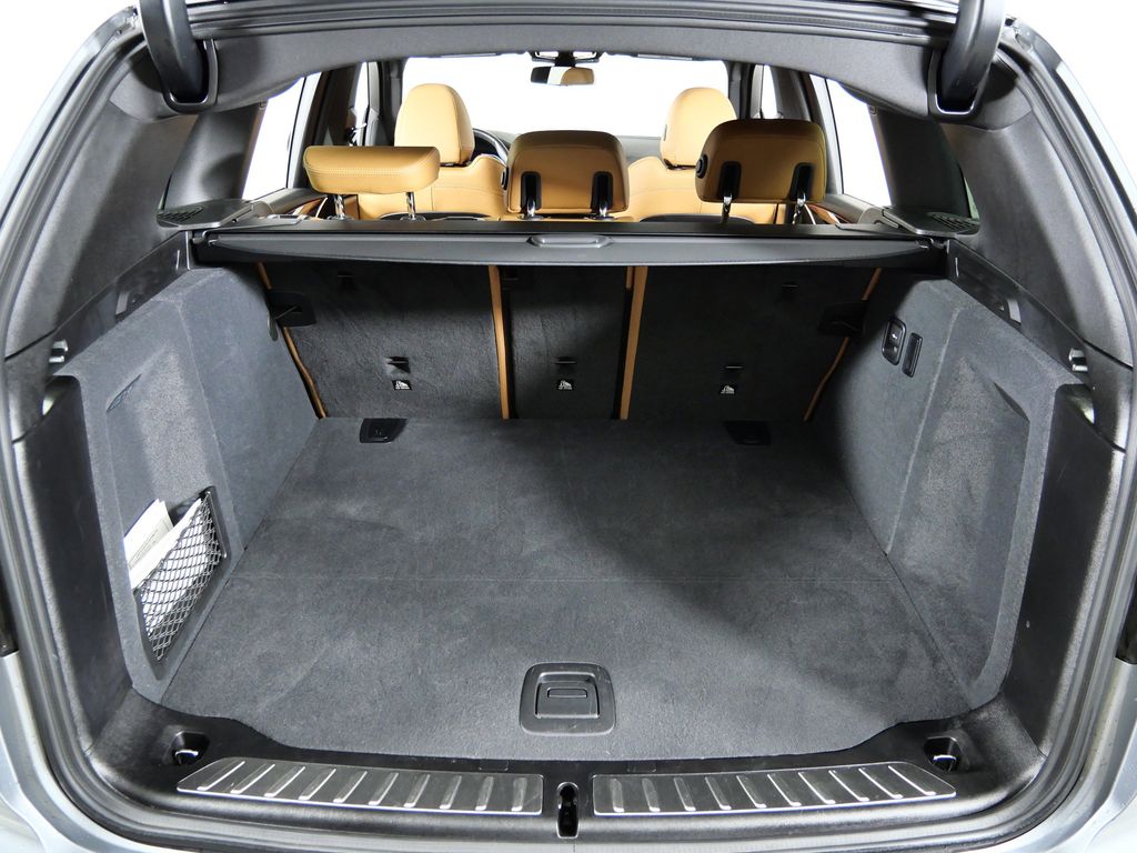 Thumbnail: 2024 BMW X3 - 32