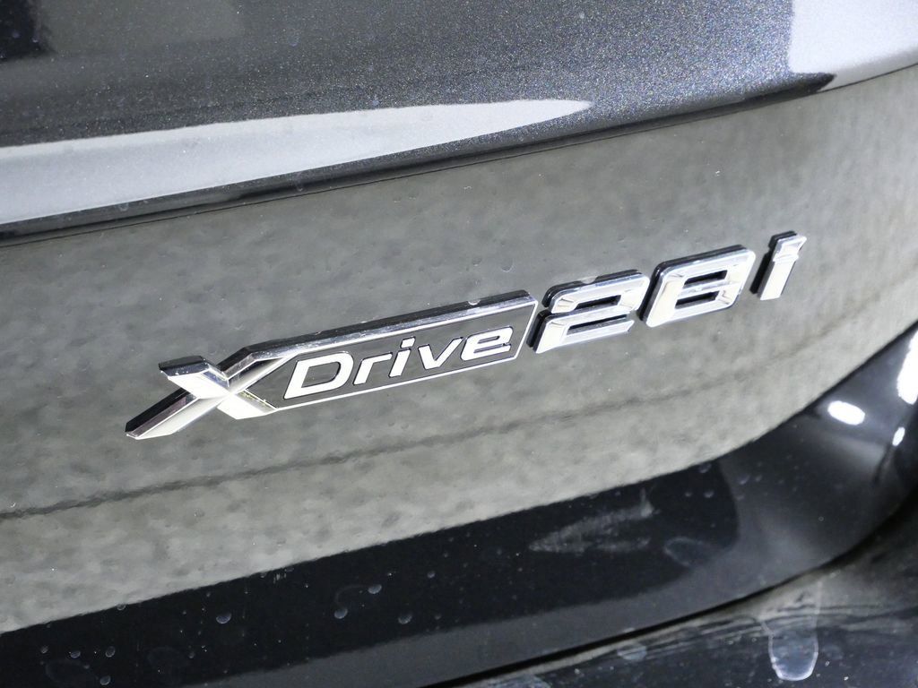 Thumbnail: 2026 BMW X1 - 14