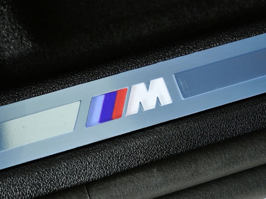 Thumbnail: 2026 BMW X5 - 23