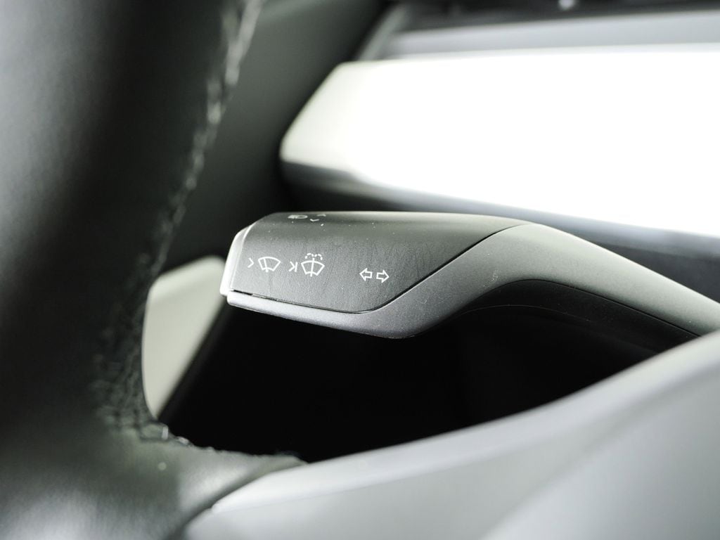 Thumbnail: 2020 Tesla Model Y - 35