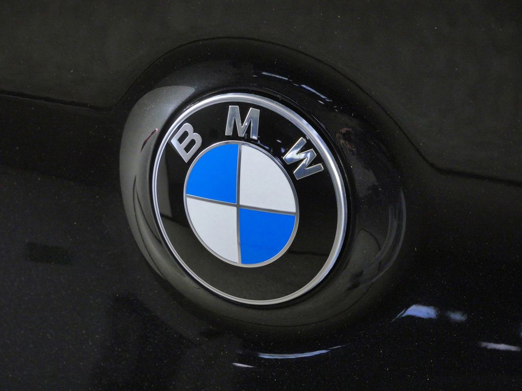 Thumbnail: 2026 BMW X3 - 11