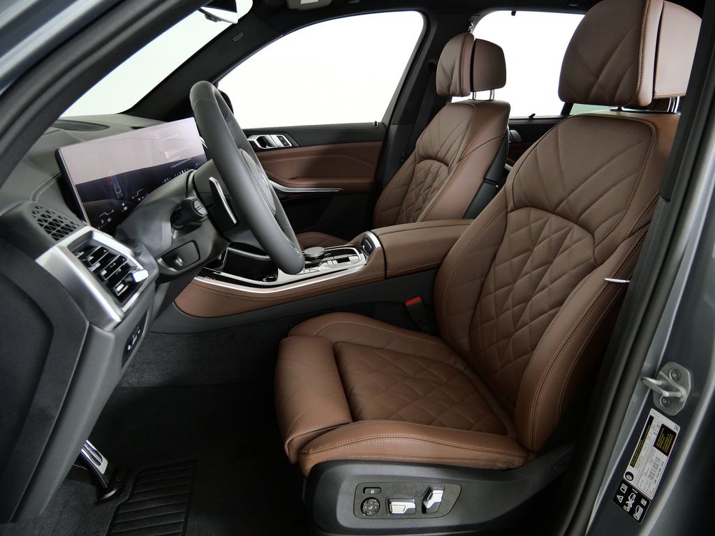 Thumbnail: 2026 BMW X5 - 36