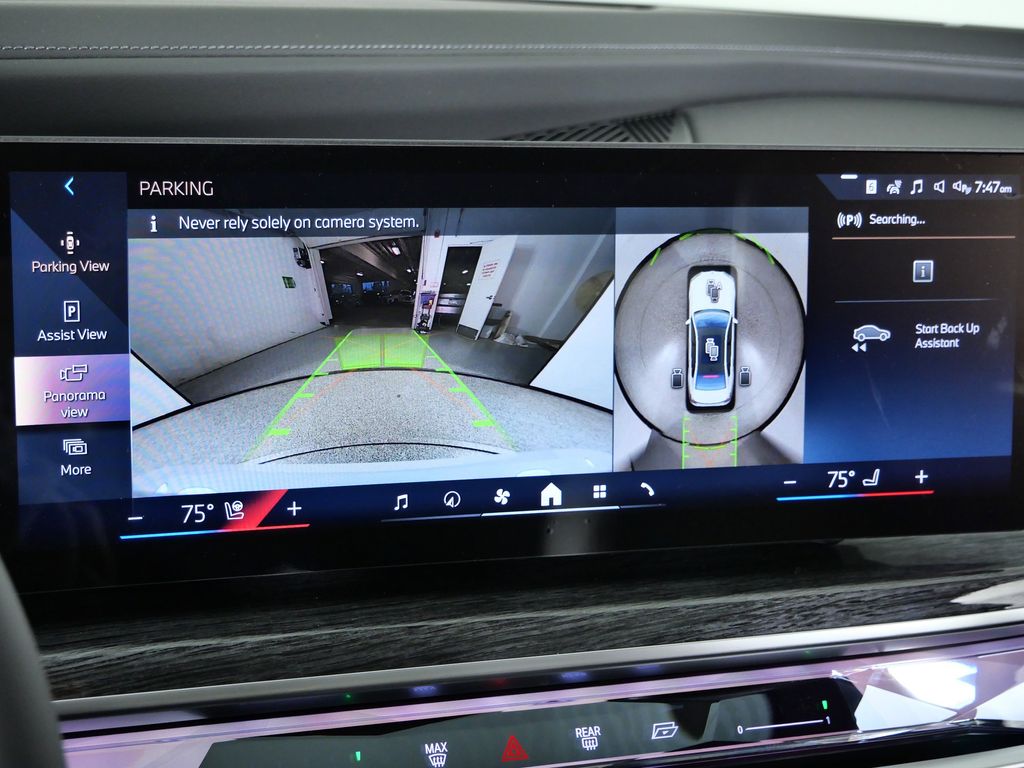 Thumbnail: 2025 BMW 7 Series - 49