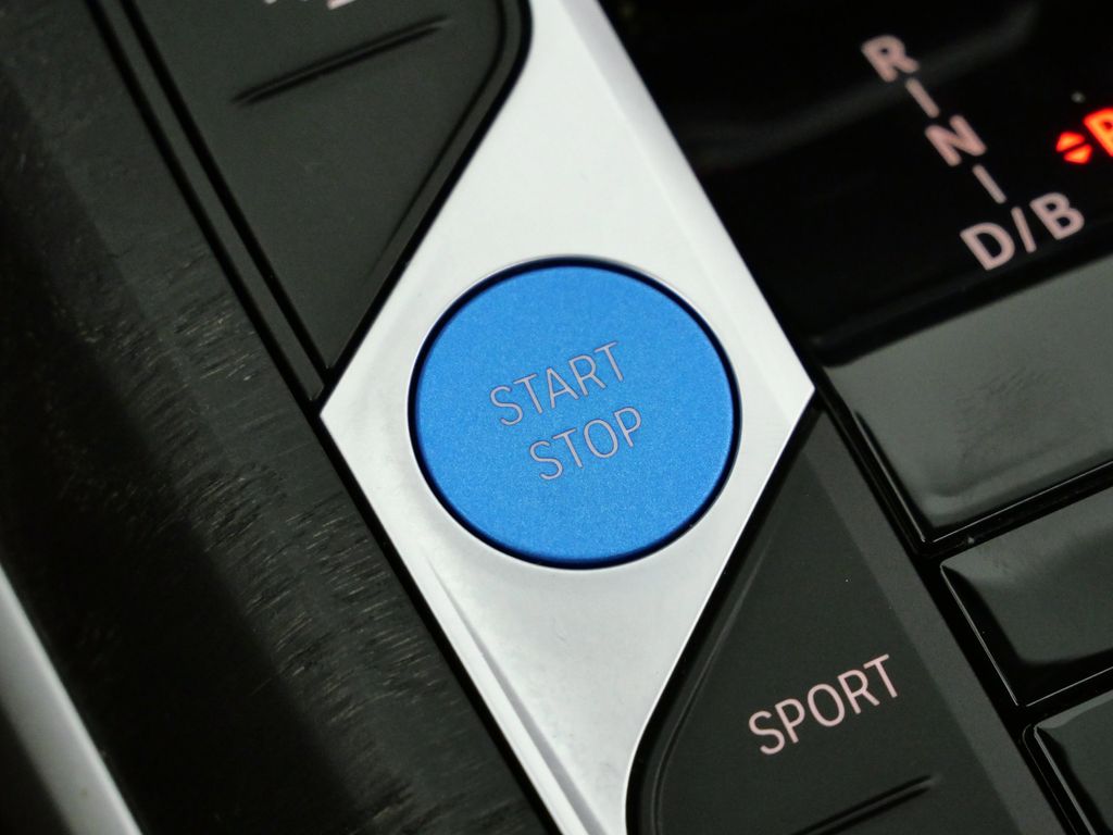 Thumbnail: 2023 BMW i4 - 48