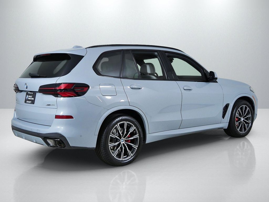 Thumbnail: 2026 BMW X5 - 9