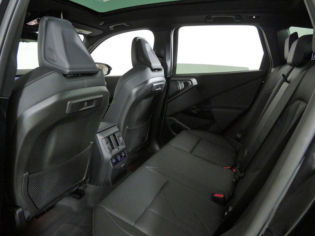Thumbnail: 2026 BMW X3 - 30