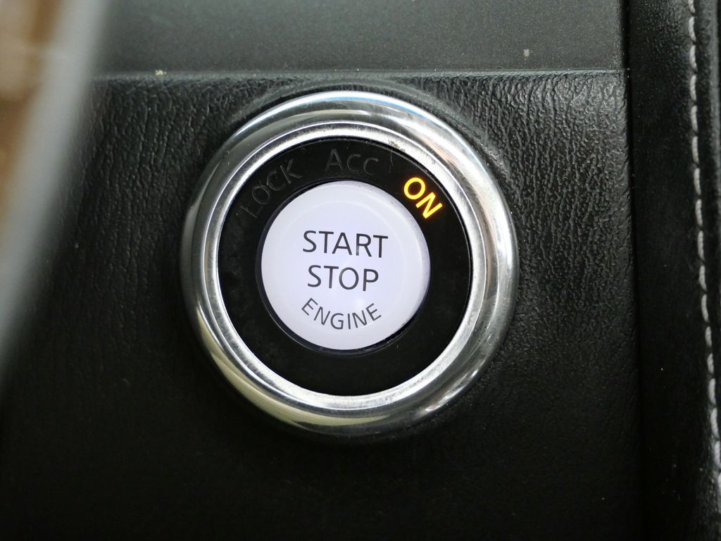 Thumbnail: 2015 INFINITI QX80 - 45