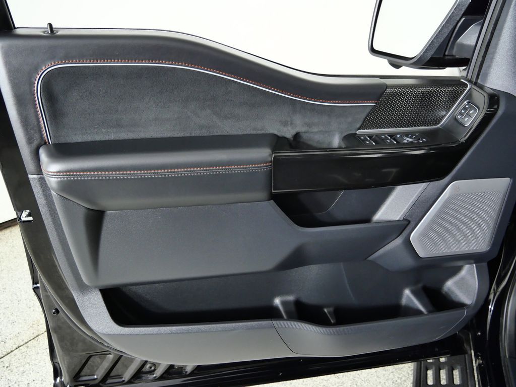 Thumbnail: 2024 Ford F-150 - 32