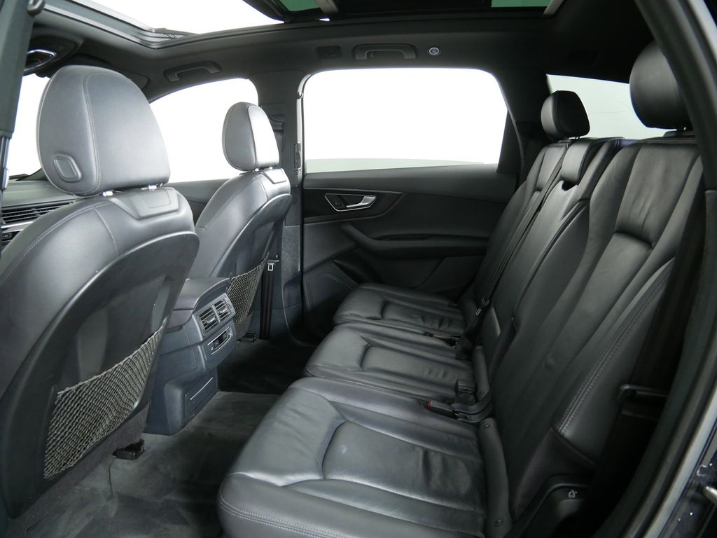 2017 Audi Q7 Premium Plus 27
