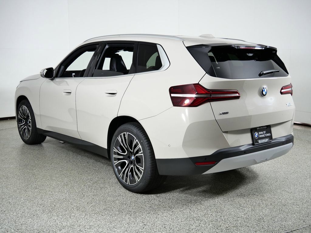 Thumbnail: 2026 BMW X3 - 16