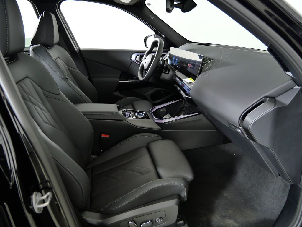 Thumbnail: 2026 BMW X3 - 21