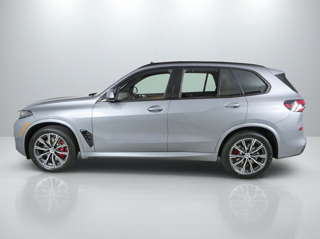 Thumbnail: 2026 BMW X5 - 15