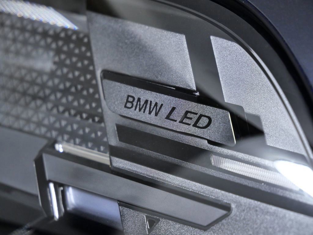 Thumbnail: 2026 BMW X5 - 5