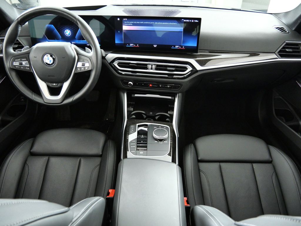 Thumbnail: 2023 BMW 3 Series - 6