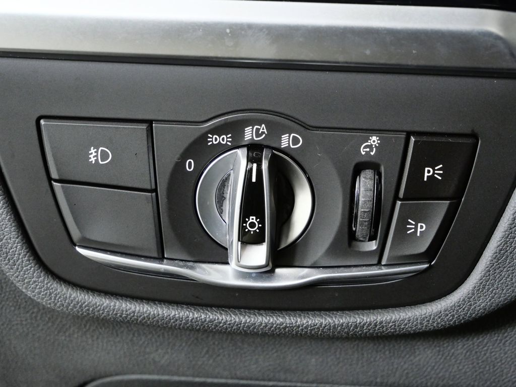 Thumbnail: 2018 BMW X3 - 40