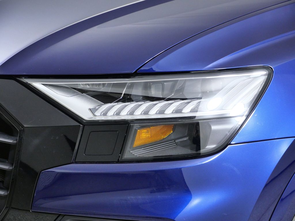 Thumbnail: 2023 Audi Q8 - 4